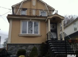 2732 166th St, Flushing, NY 11358
