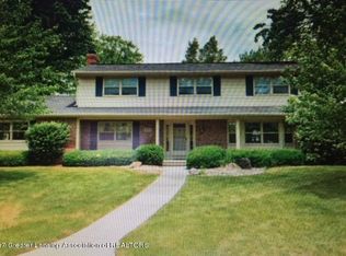 951 Walbridge Dr, East Lansing, MI 48823