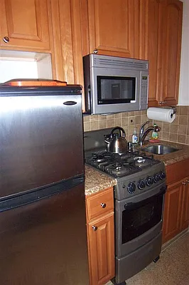 Rented by Susan Finkel, LREB | media 32