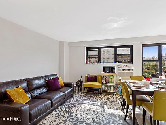 2nd image of 114 E 122nd St APT 4G