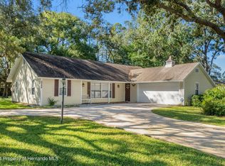 2268 Waterfall Dr, Spring Hill, FL 34608