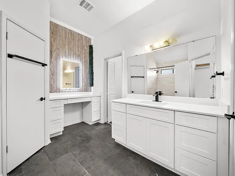 1022 Western Meadows Dr — Photo 16