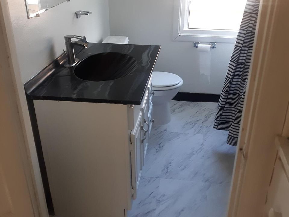 1st image of 66 Norwalk Ave #2