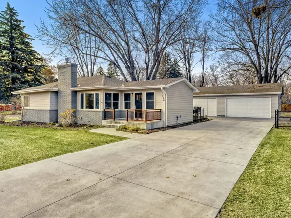 1566 Highway 96 E, White Bear Township, MN 55110