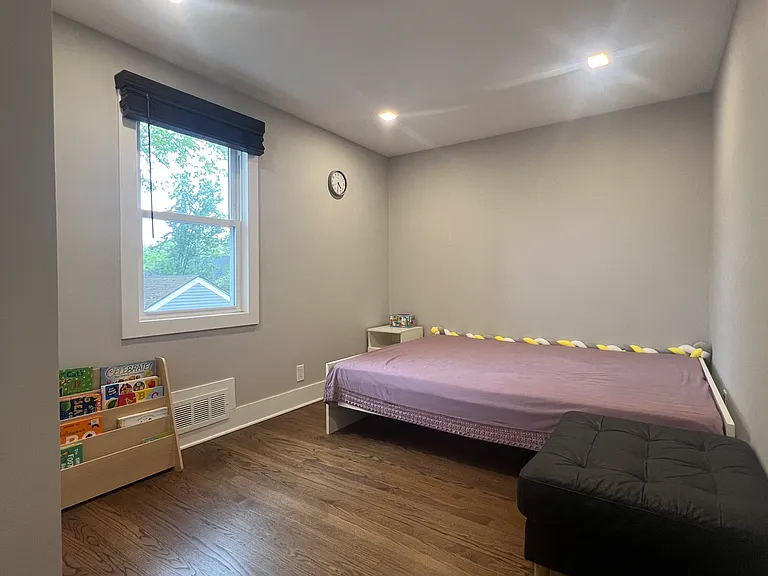186 Wilson Ave — Photo 7