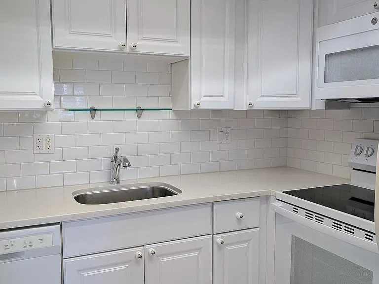 2929 SE Ocean Blvd #111-2 — Photo 26