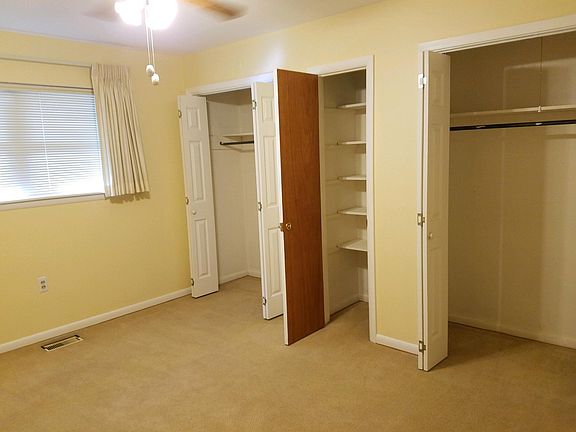 5th image of 5314 Kavanaugh Blvd #A