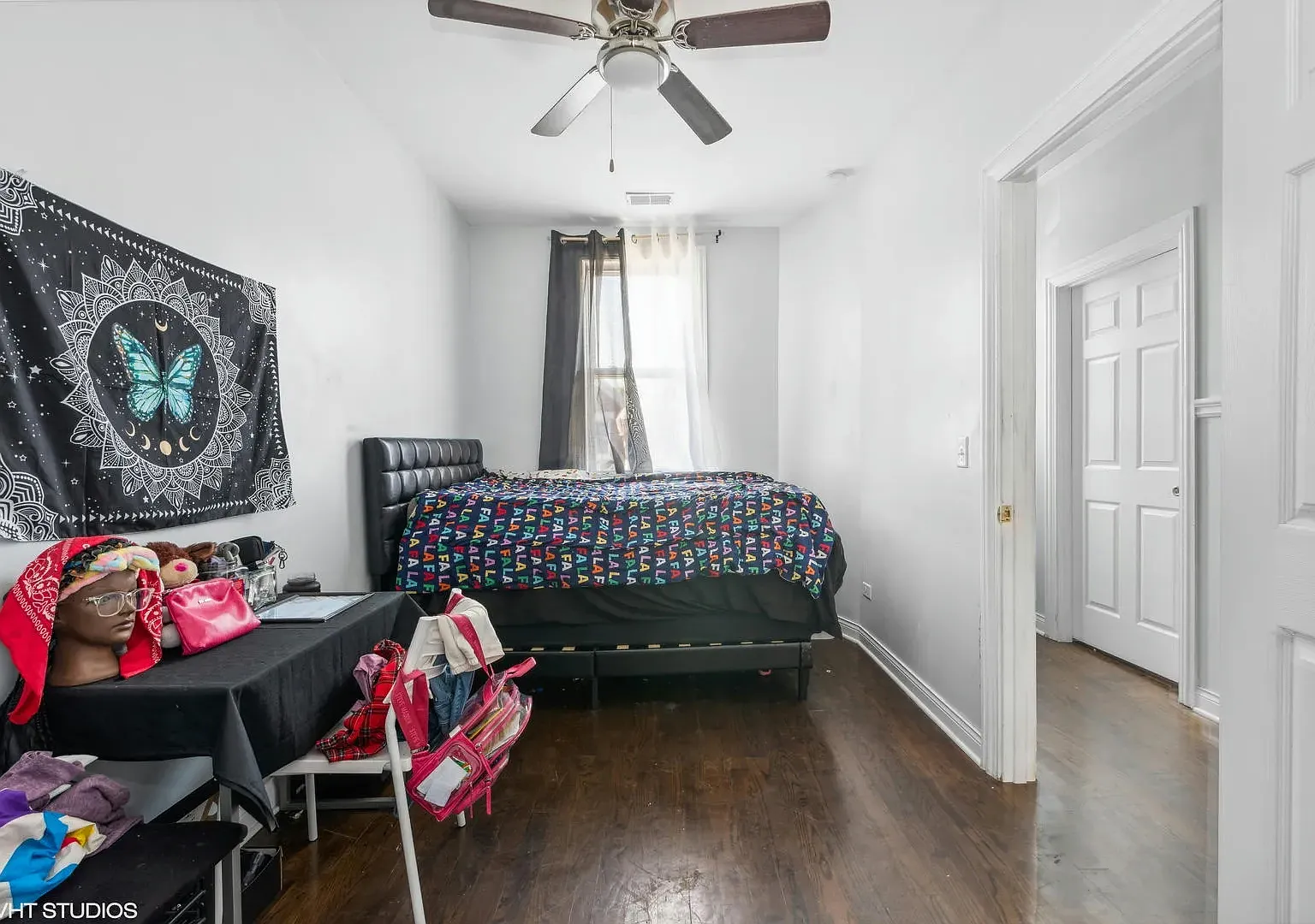 3 bed, 900 sqft, $1,790 — Photo 4