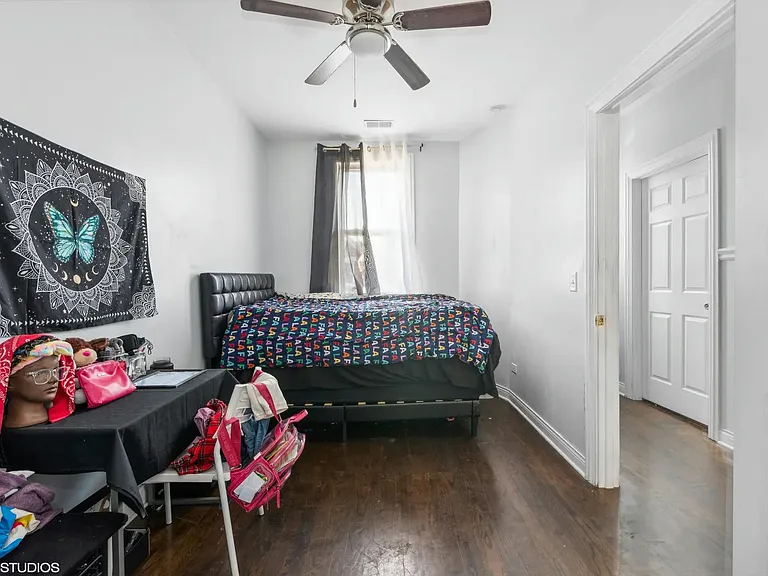 2337 S Sacramento Ave #2 — Photo 4