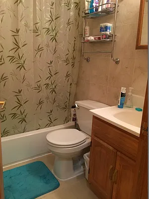 Rented by R New York | media 2