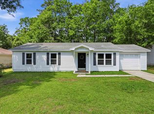 1450 Valley Green Dr, Tallahassee, FL 32303