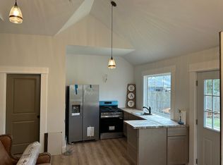 2809 Mabie St, Delavan, WI 53115