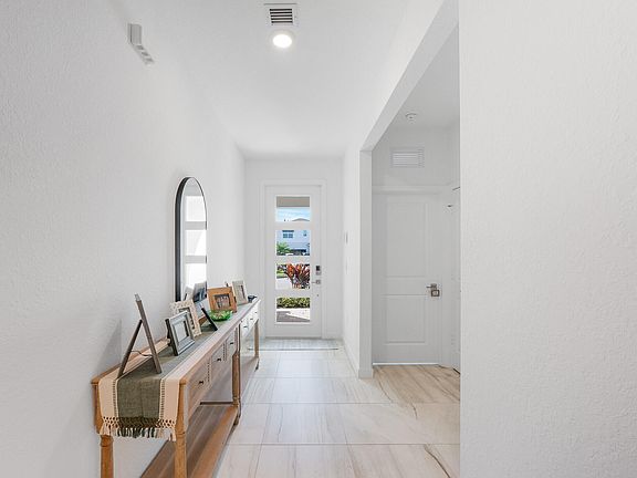 4th image of 2033 NE Ocean Dunes Drive