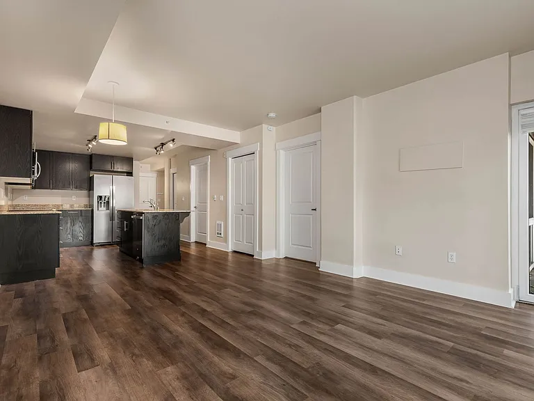 699 John St #218 — Photo 4