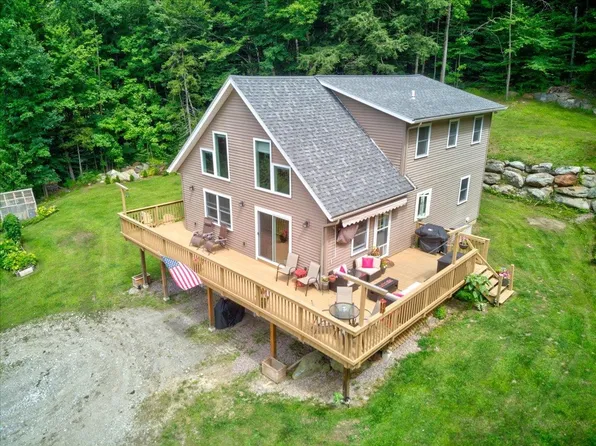 1592 Notch Road, Bolton, VT 05465