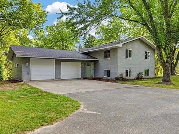 31874 Xylite St NE, Cambridge, MN 55008