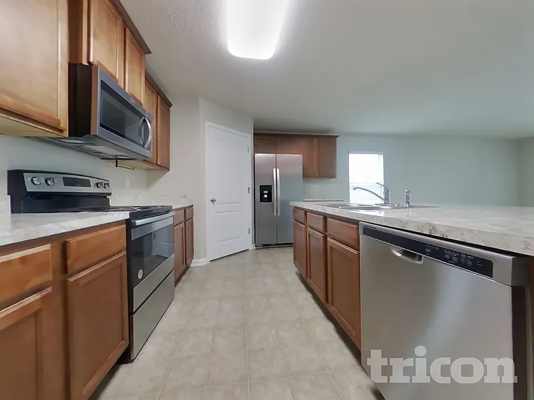 3720 Summit Oaks Dr — Photo 5