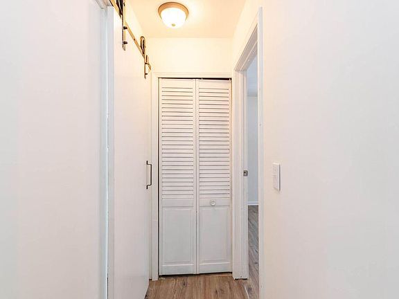 5th image of 310 Stryker St Unit 2