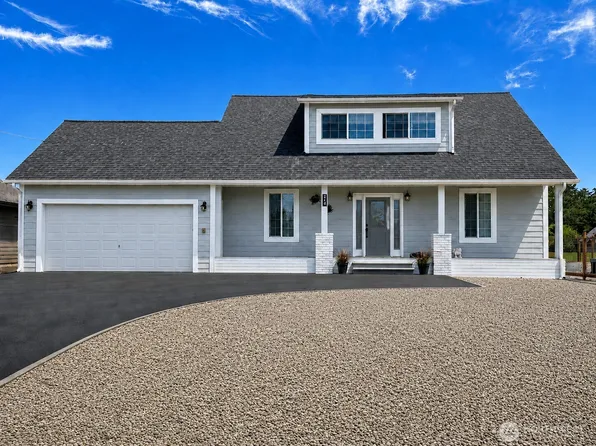 214 Canal Drive NE, Ocean Shores, WA 98569