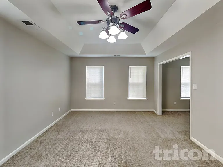 2120 Ballingarry Dr — Photo 10