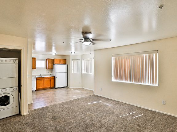 3rd image of 7130 N 27th Ave