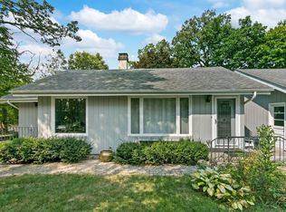 905 Ridge Ave, Wauconda, IL 60084