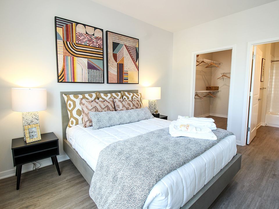 Array Bedroom