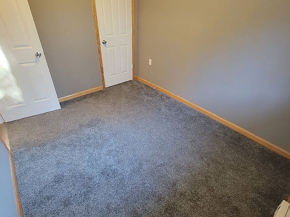 5th image of 525 Belknap St Unit 6
