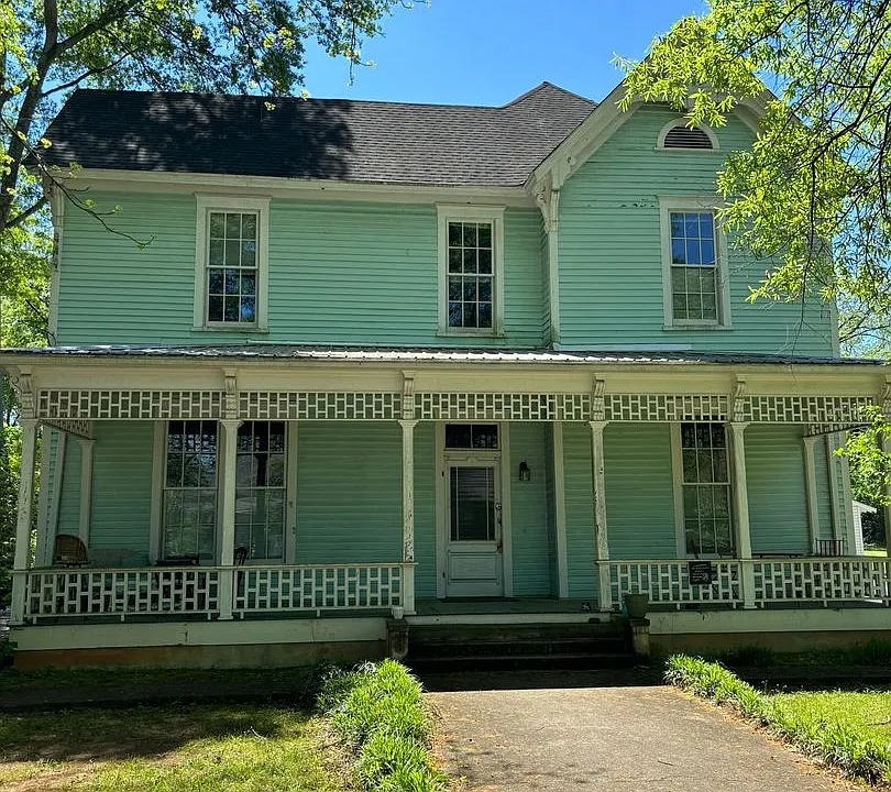 547 Boulevard