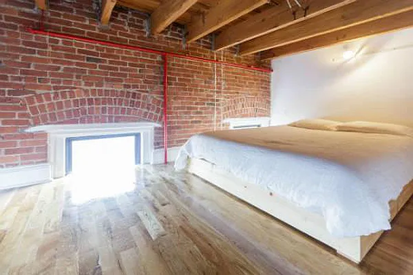 Rented by Dream Space Realty | media 7