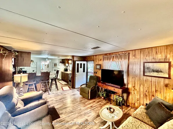 101 Juniper Rd, Ruidoso, NM 88345