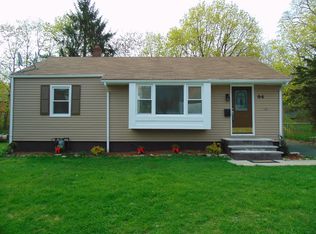 94 Brook Dr, Dover, NJ 07801