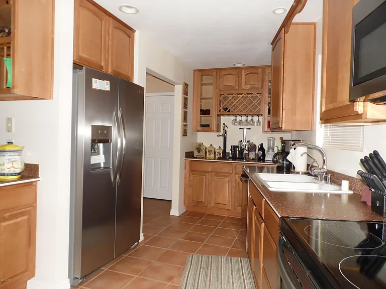 2886 Cisco Dr N — Photo 32