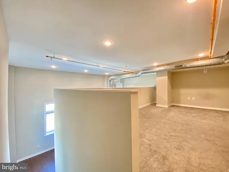 1 W Main St #510 — Photo 10