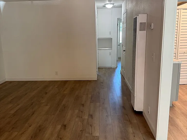 4325 Fort Peck St — Photo 8