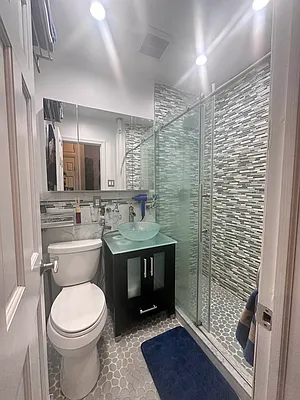 Rented by Aimee Grodanz, LREB | media 3