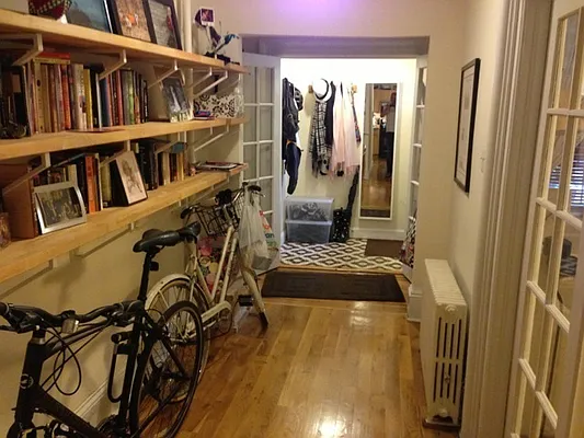 Rented by BLS Realty | media 7