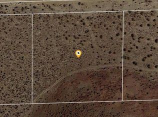 20 E Silver Queen Rd, Mojave, CA 93501