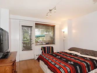 Sold by Robert E. Hill 