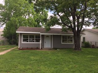 3030 Leonard St, Grand Prairie, TX 75050