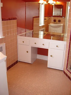 Rented by Jabour Realty Company | media 9