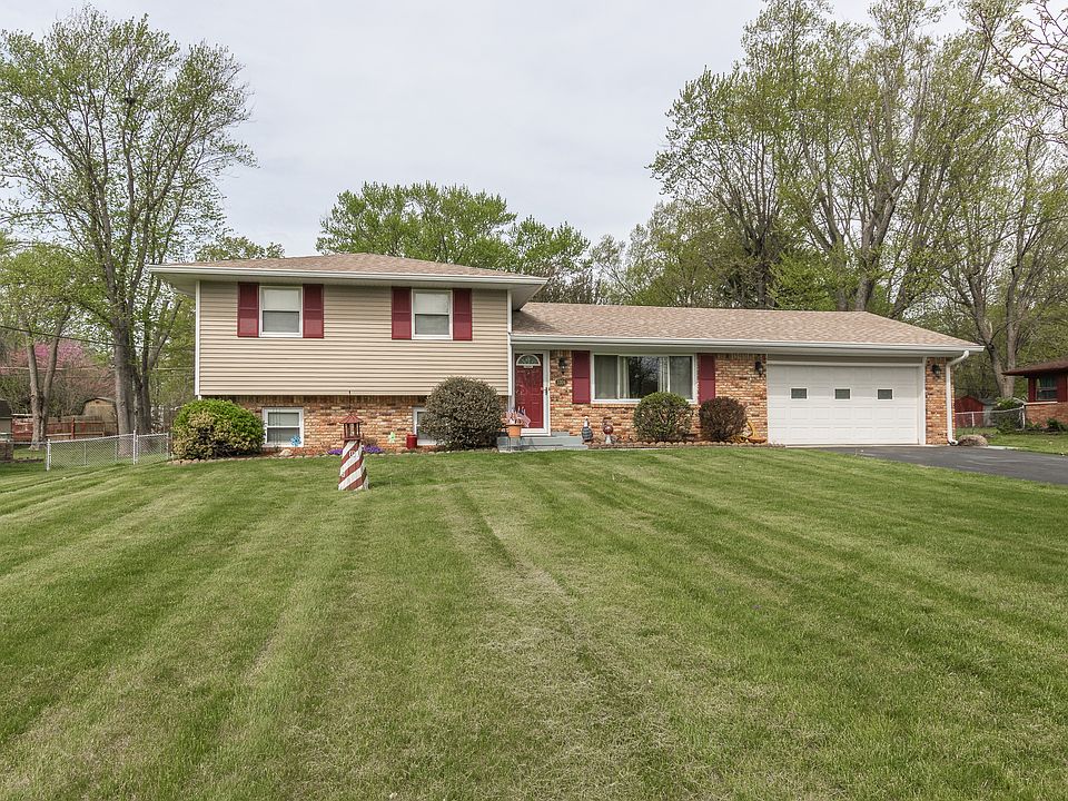 1st image of 1304 Malvina Ave
