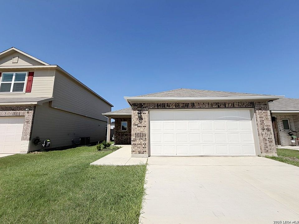 1st image of 2034 Powell Pl