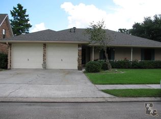404 Jefferson Dr, Houma, LA 70360