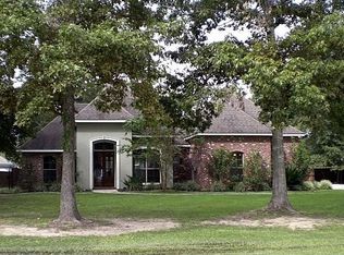 12067 Anna Dr, Hammond, LA 70403