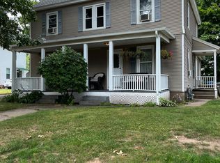 33 Russell St, Manchester, CT 06040