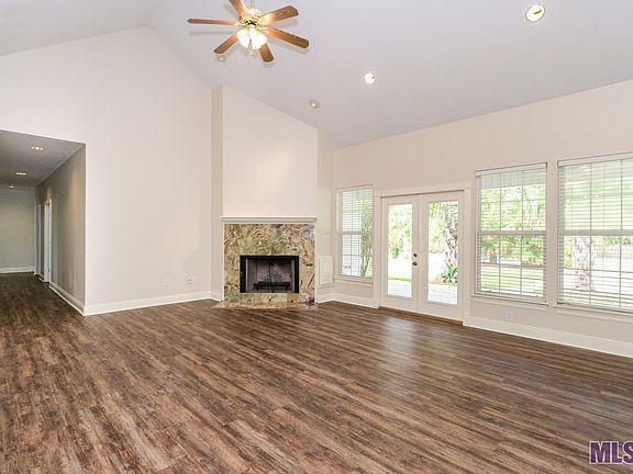 5th image of 10529 Durmast Dr