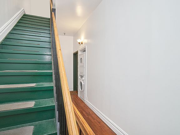 5th image of 113 W 122nd St APT 3
