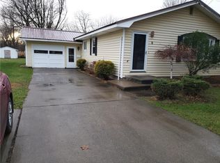5 Georges Pl, Fredonia, NY 14063