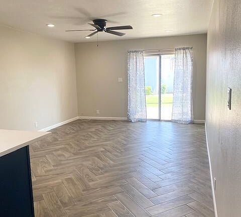 4th image of 6814 N 35th Avenue #O